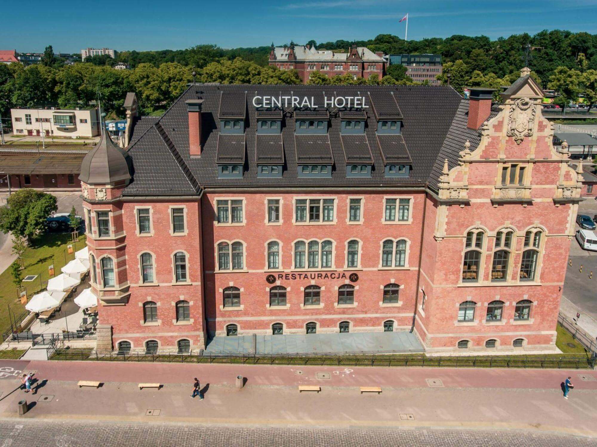 Craft Beer Central Hotel – hotel z własnym browarem i atmosferą kasyna w sercu Gdańska