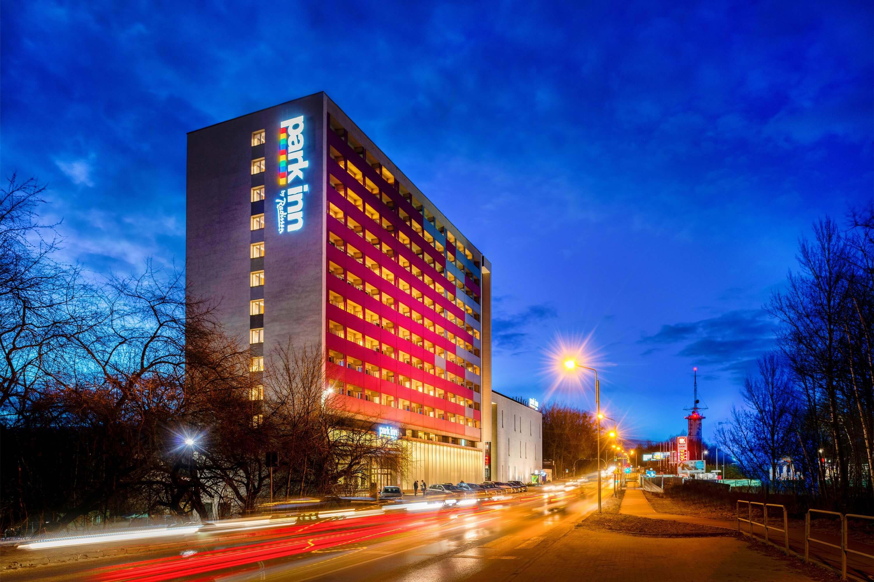 Luksusowy Hola Hotel Katowice z widokiem na Park Śląski