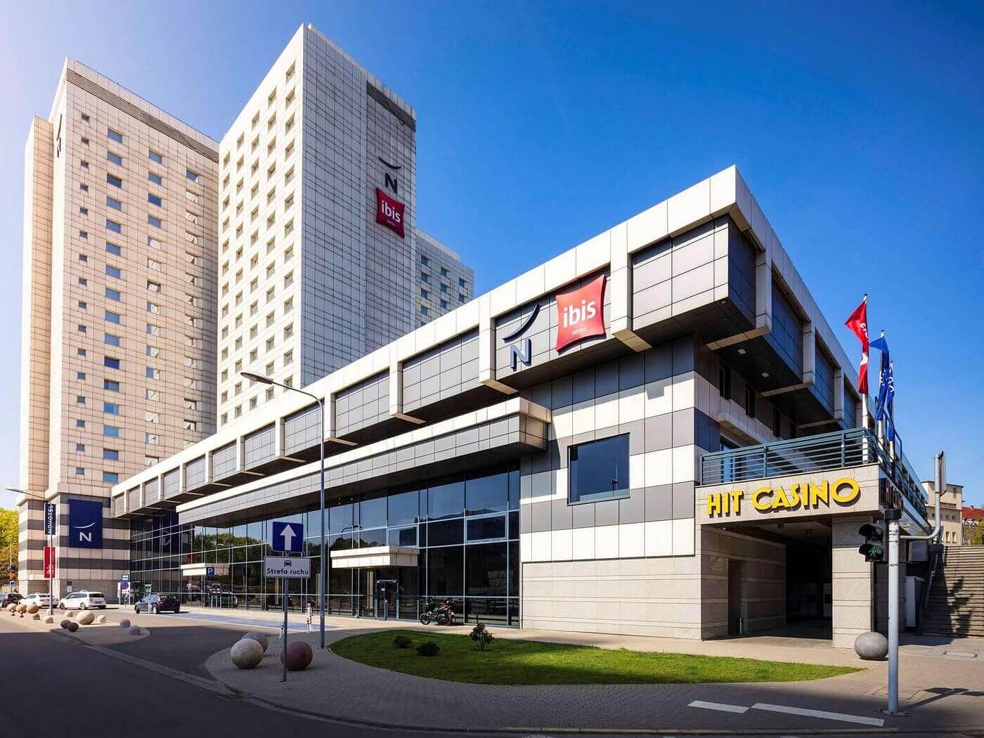 Hotel Ibis Poznań Centrum – kasyno, komfort i lokalizacja blisko Starego Rynku